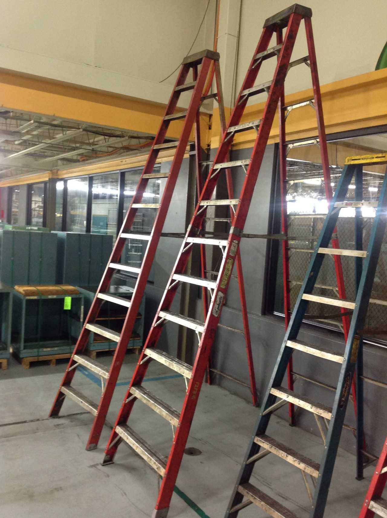 Lot of (5) various sized A-Frame Fiberglass Ladders - PLANT & FACILITY
