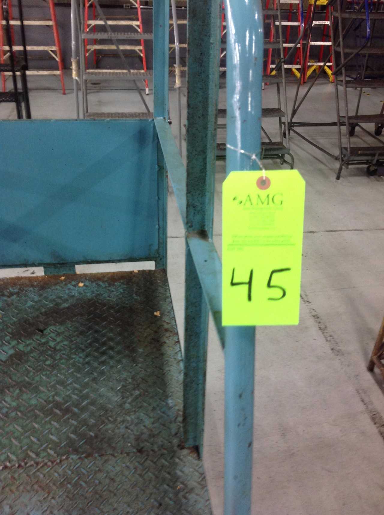 Portable Platform w/ Metal framed stand - PLANT & FACILITY