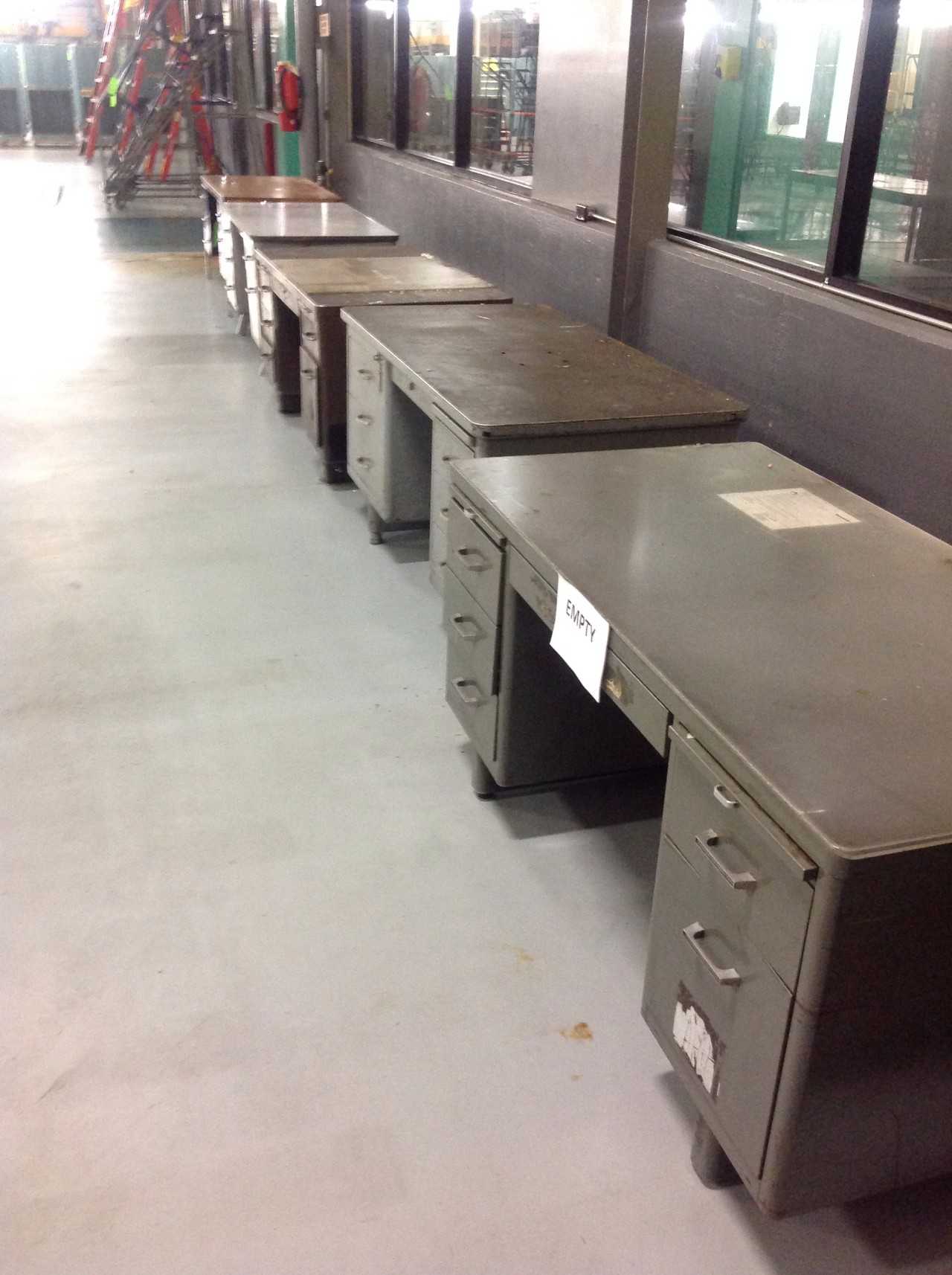 Lot w/ (6) Metal Desks - MISCELLANEOUS