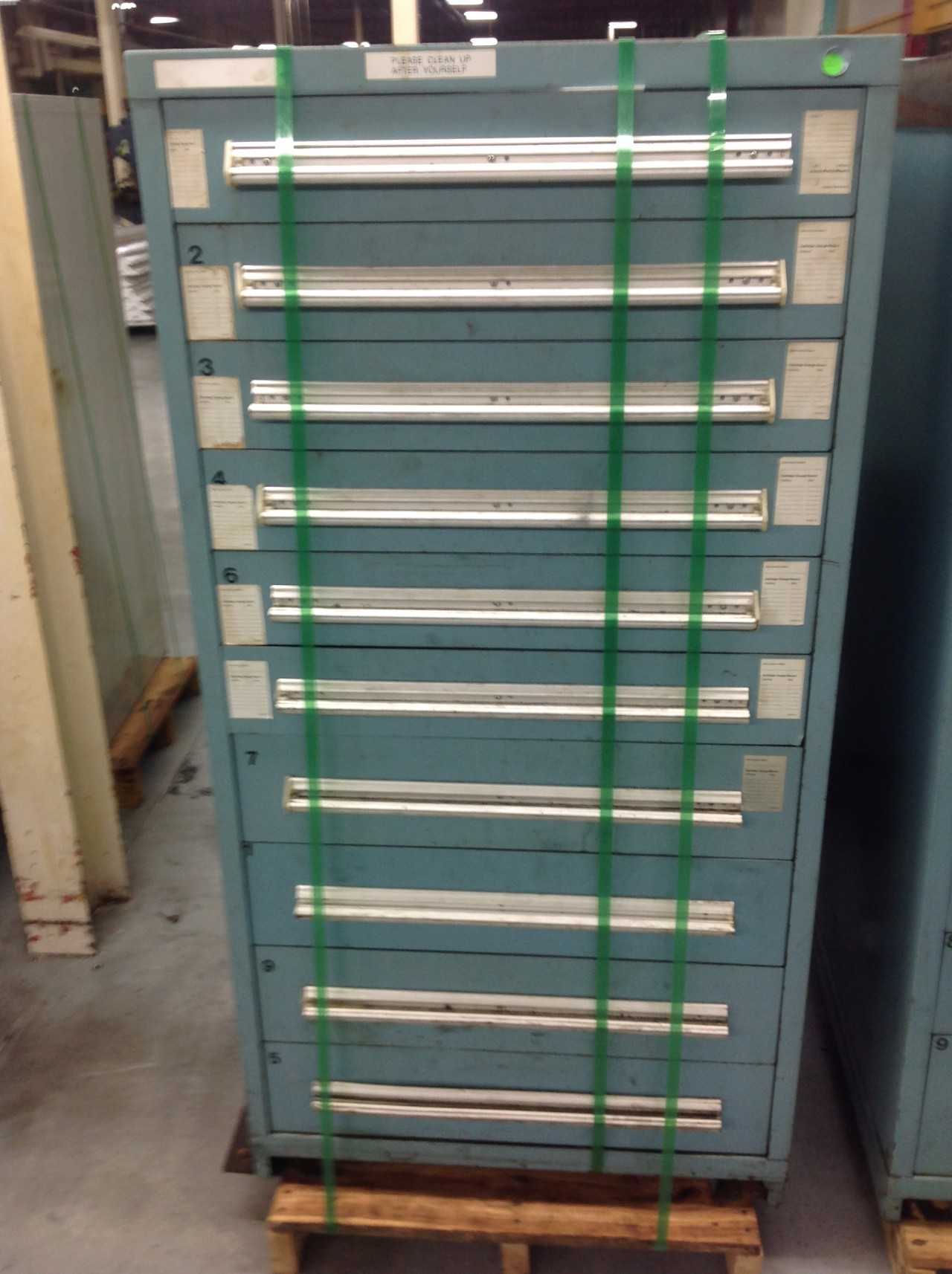 Lot of (6) Stanley Vidmar Tool Cabinets - MISCELLANEOUS