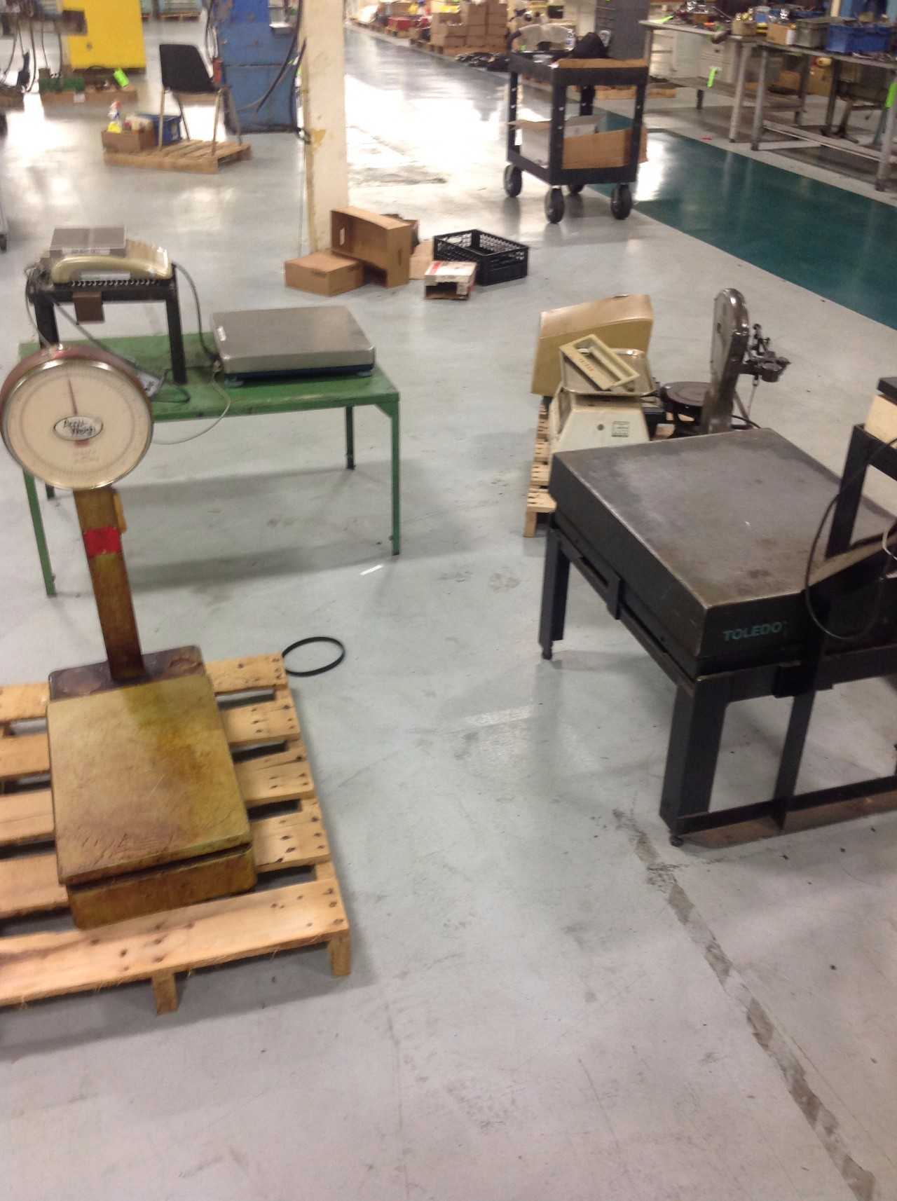 Lot of (5) Misc. Scales, (3) Toledo models, Acc-Weigh model, Detecto model - SCALES