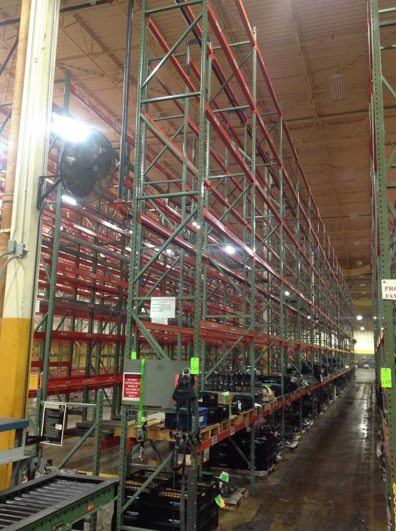 Lot of Steel Racking, Row 6-7, Rack 6-144,900 lbs weight cap. - PALLET RACKING