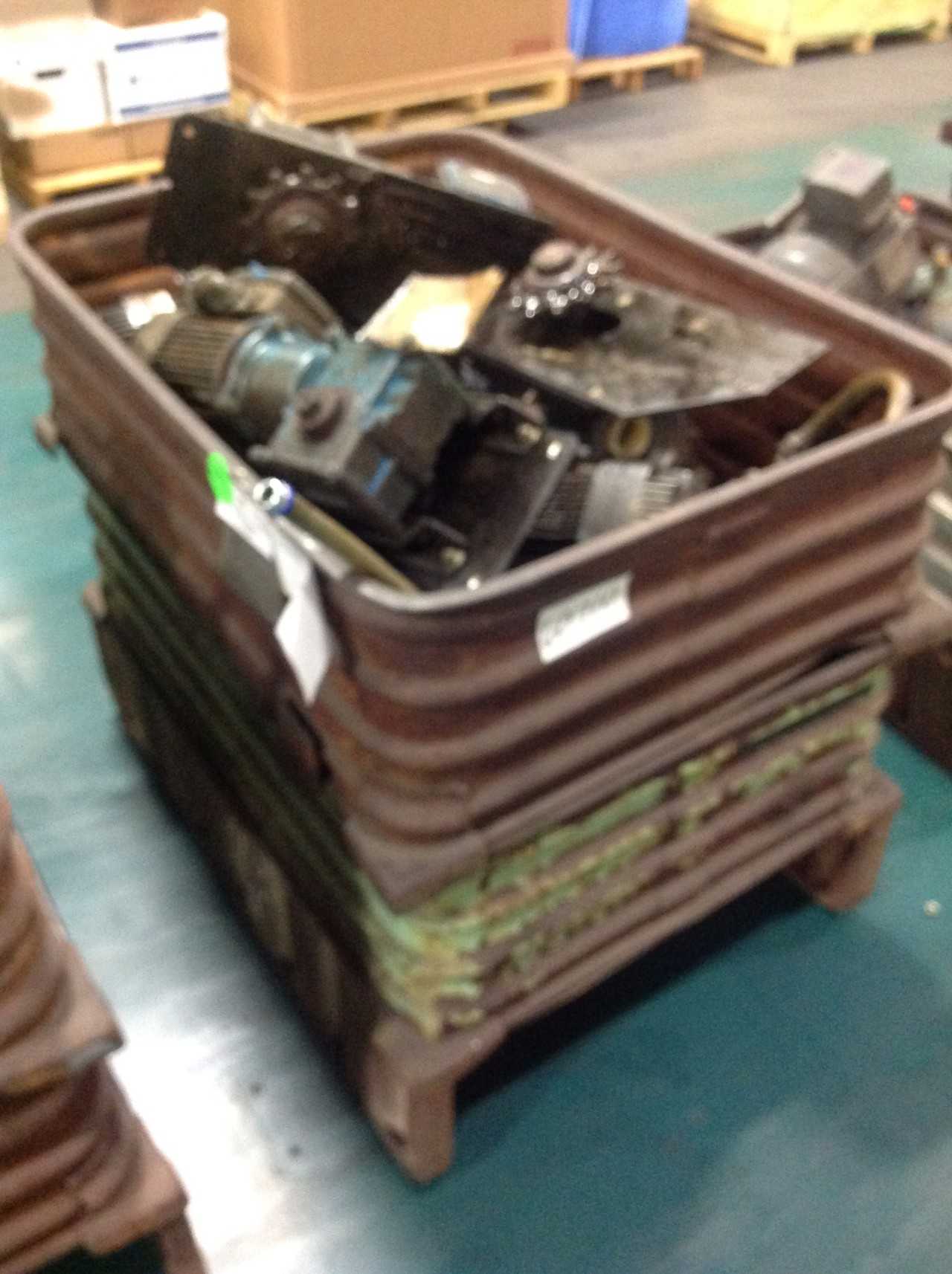 Lot of (5) Metal Bins w/ Spare Servo-Motors, Standard Motors - ELECTRIC MOTORS