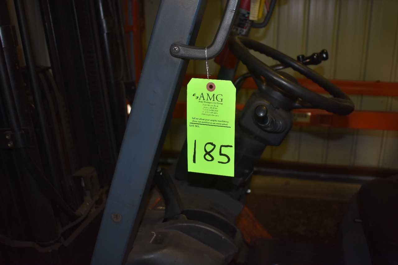 4500 lbs Toyoda Propane Fork LIft with side shift - FORKLIFTS