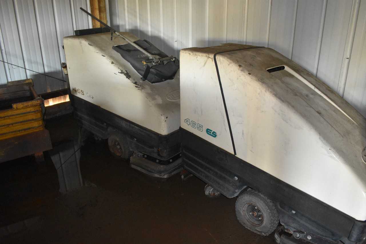 Lot of (3) Tennet model 465-ES Walk behind floor Scrubbers - PLANT & FACILITY