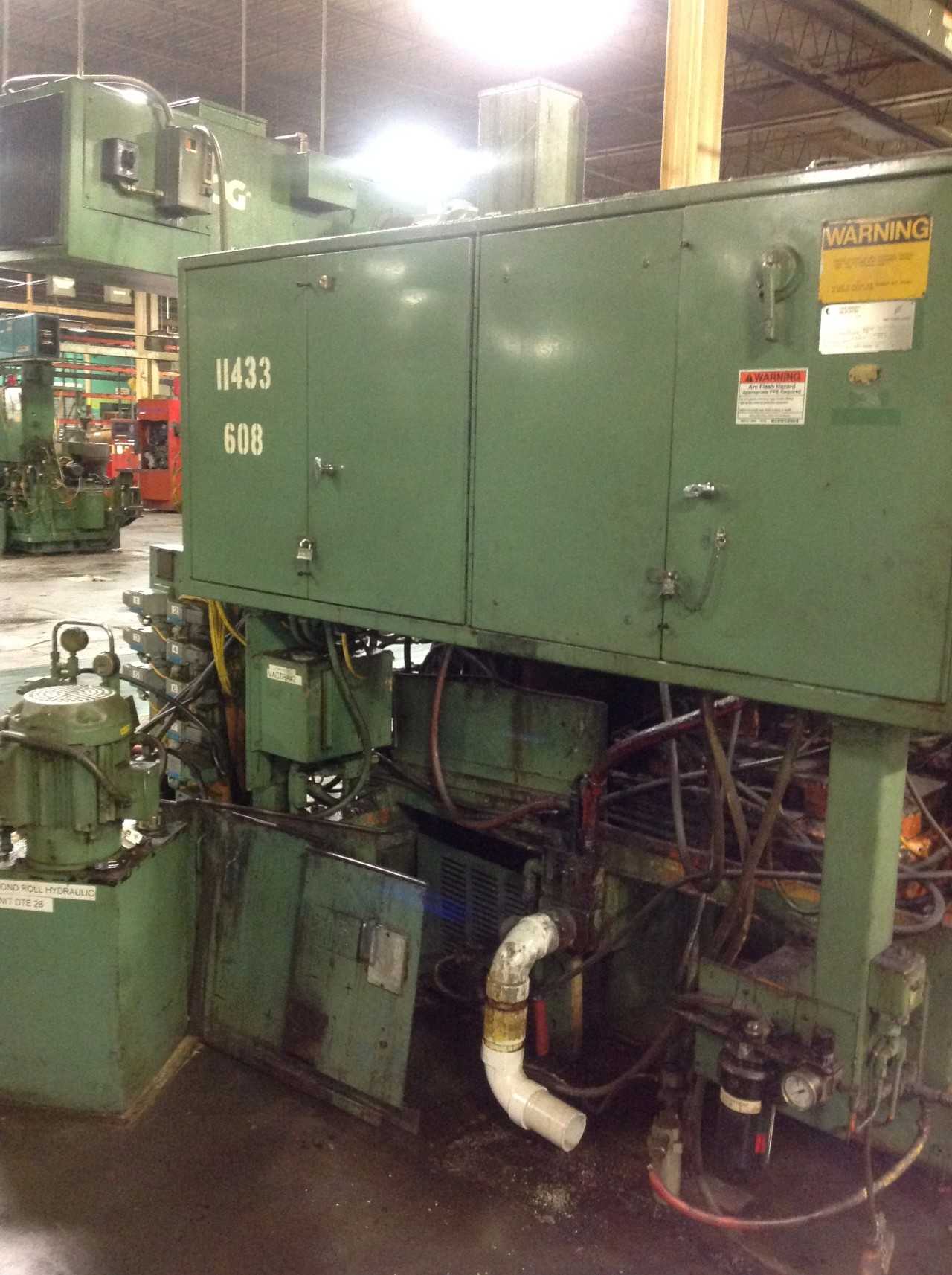 Cincinnati # 1 Microcentric Model DE Type n chucking grinder. - GRINDING MACHINES