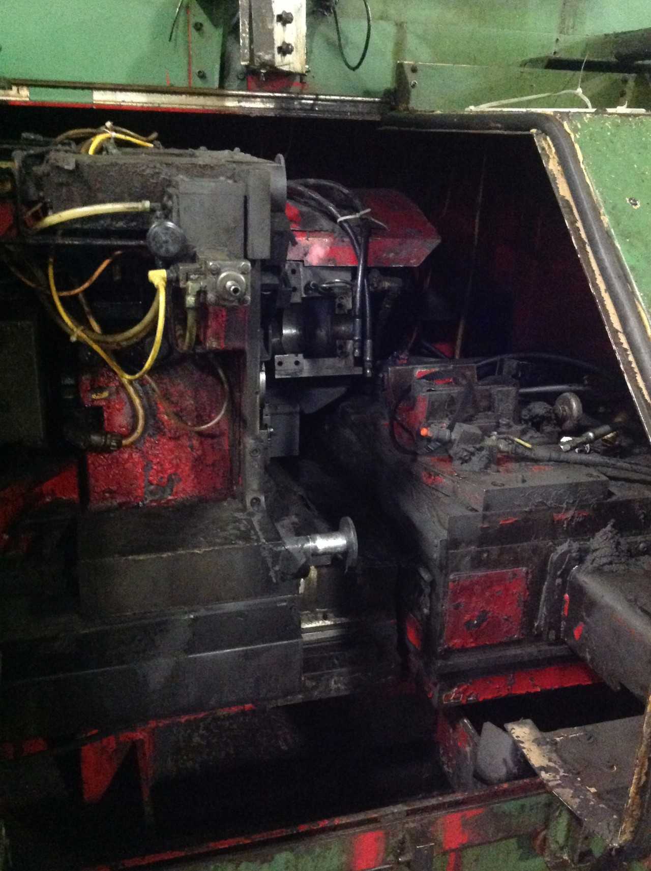 Torrington CNC internal grinder  - GRINDING MACHINES