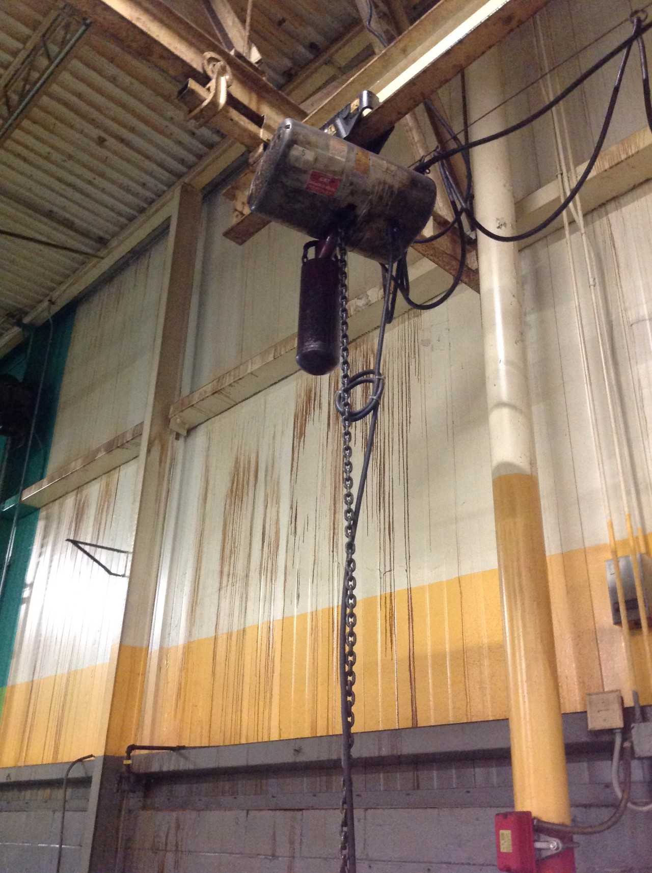 1 Ton CM Loadstar Electric Pendant Hoist - LIFTING EQUIPMENT