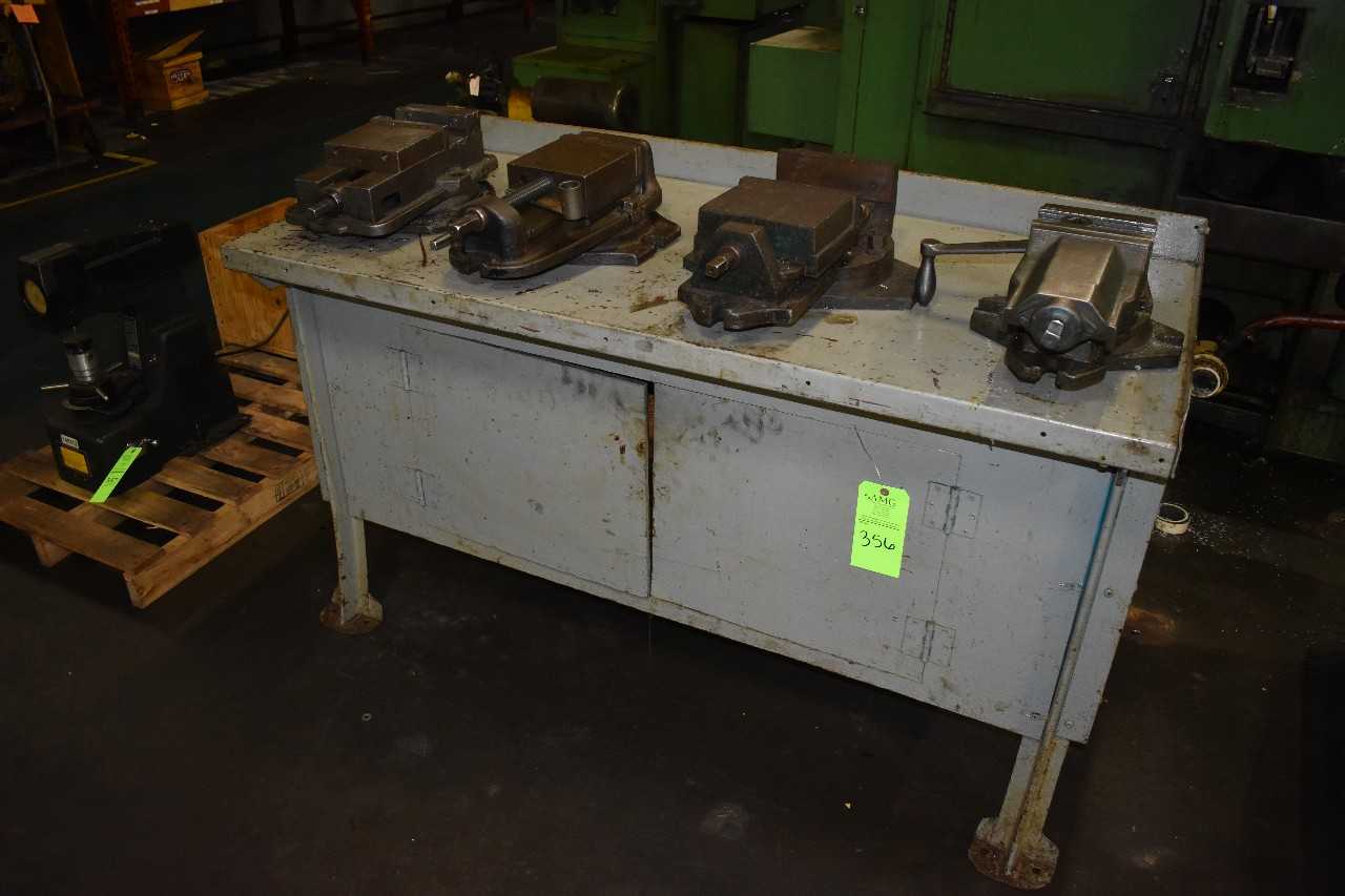 Lot of (4) Machine vises, Metal work Bench - ELECTRIC POWER TOOLS