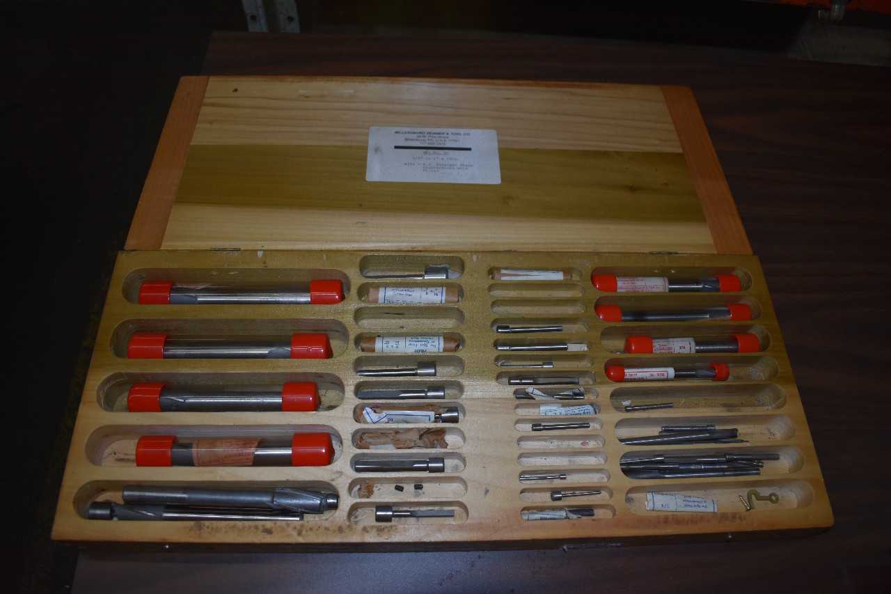 Lot of Misc, Taps, Drill, Cutters and more - ELECTRIC POWER TOOLS