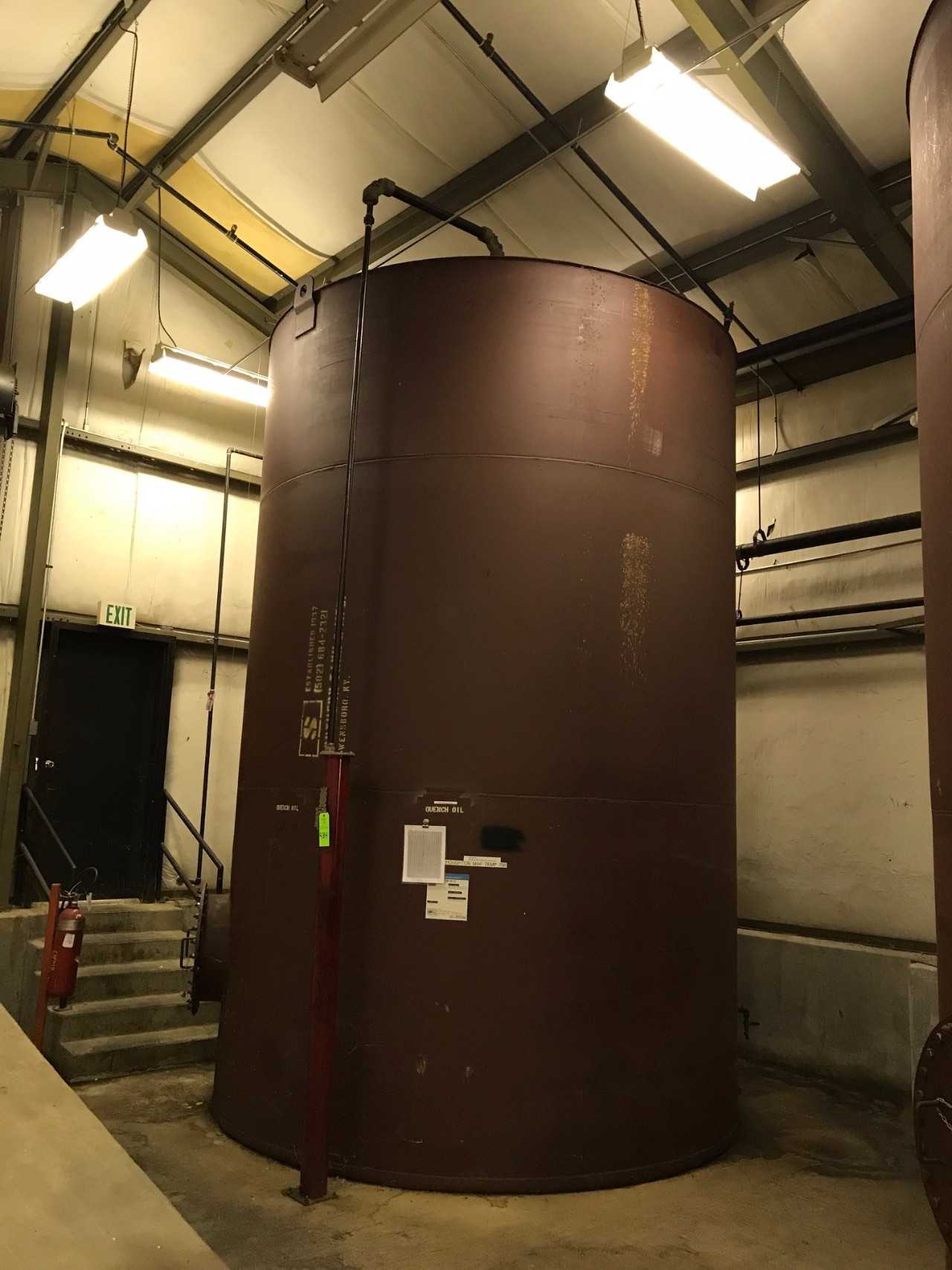 Bulk oil storage tanks,(4) available - PROCESS EQUIPMENT