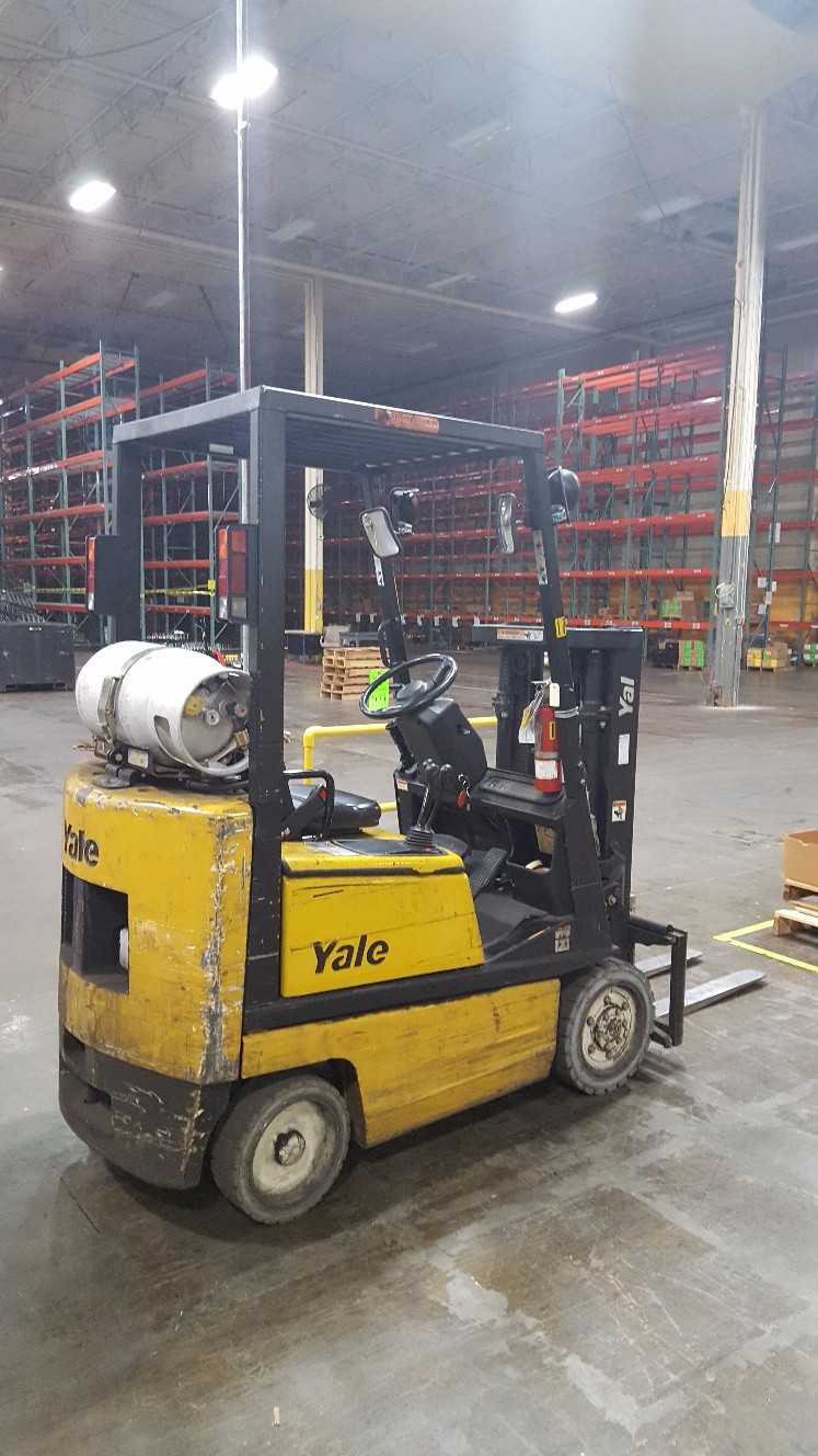 3000 lbs Yale Fork Lift truck . - FORKLIFTS