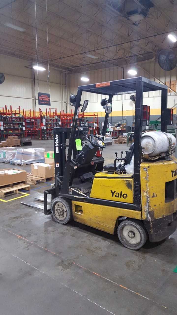 3000 lbs Yale Fork Lift truck .  - FORKLIFTS