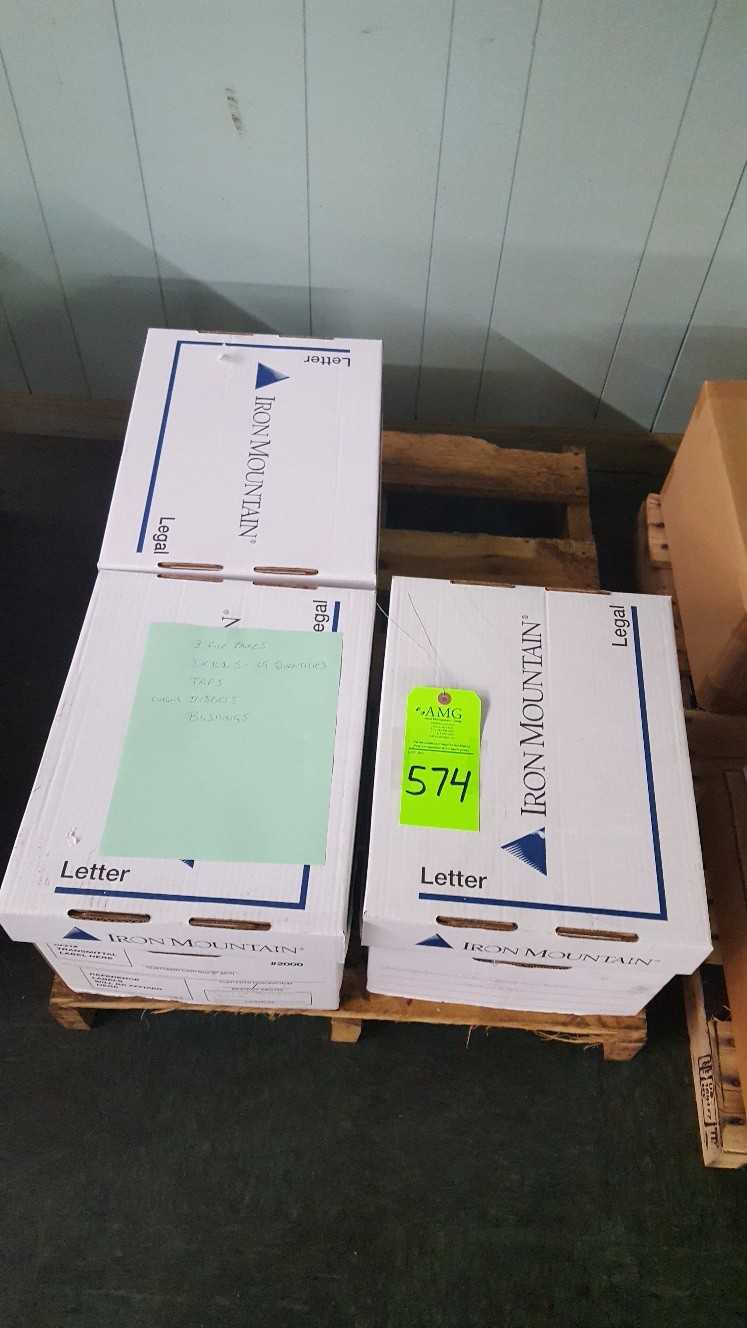 Lot of 3 boxes of hole taps, Drills, cutting inserts, precision bushings - MISCELLANEOUS Lot of 3 boxes of hole taps, Drills, cutting inserts, precision bushings - MISCELLANEOUS