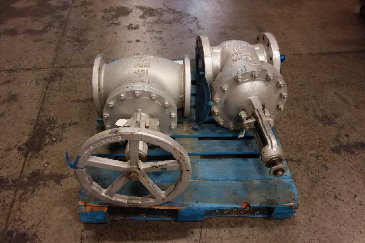 LOT OF ASSORTED VALVES - VALVES