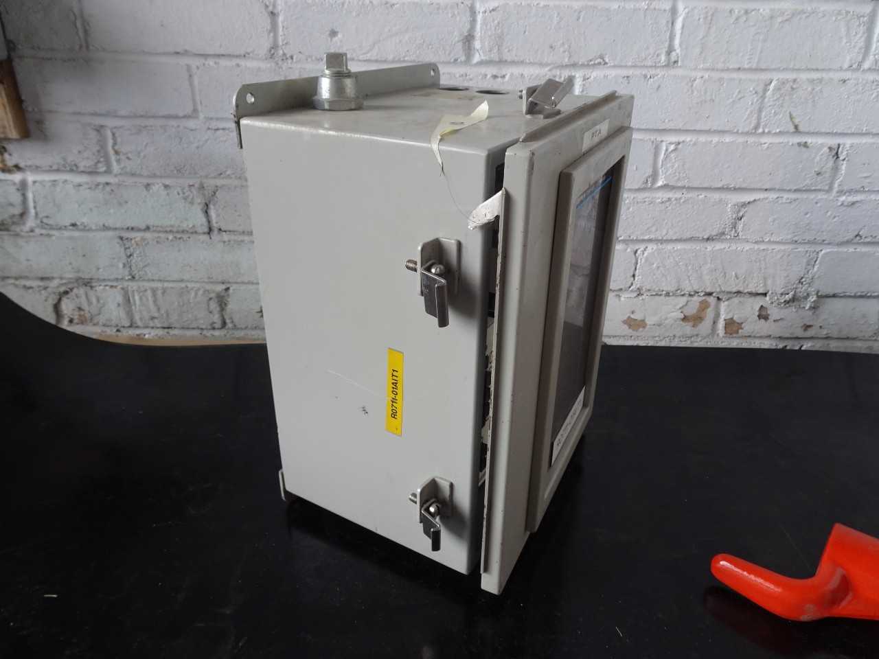 DELTA F weatherproof control box with instrumentation - INSTRUMENTATION