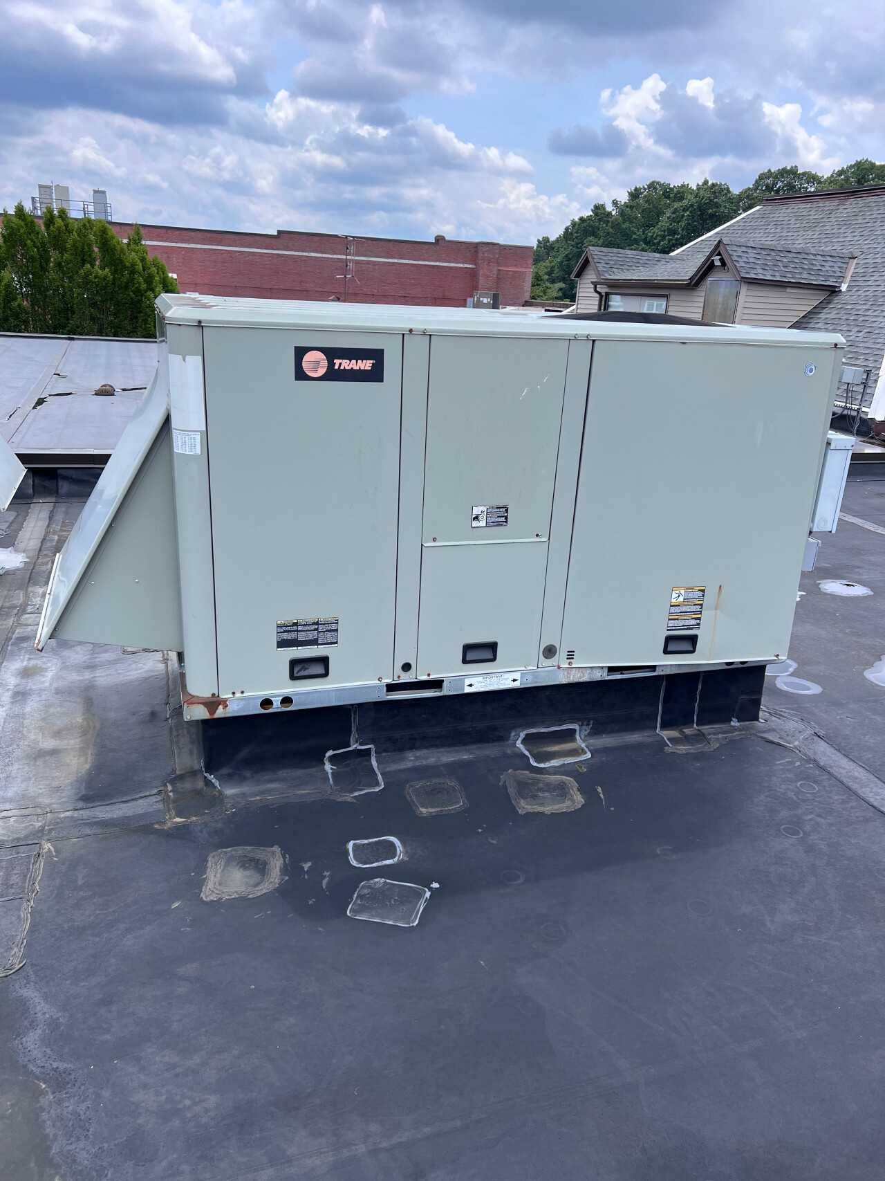 TRANE THC102AR0A 10 TON CONDENSER (Unit 2) - HVAC EQUIPMENT