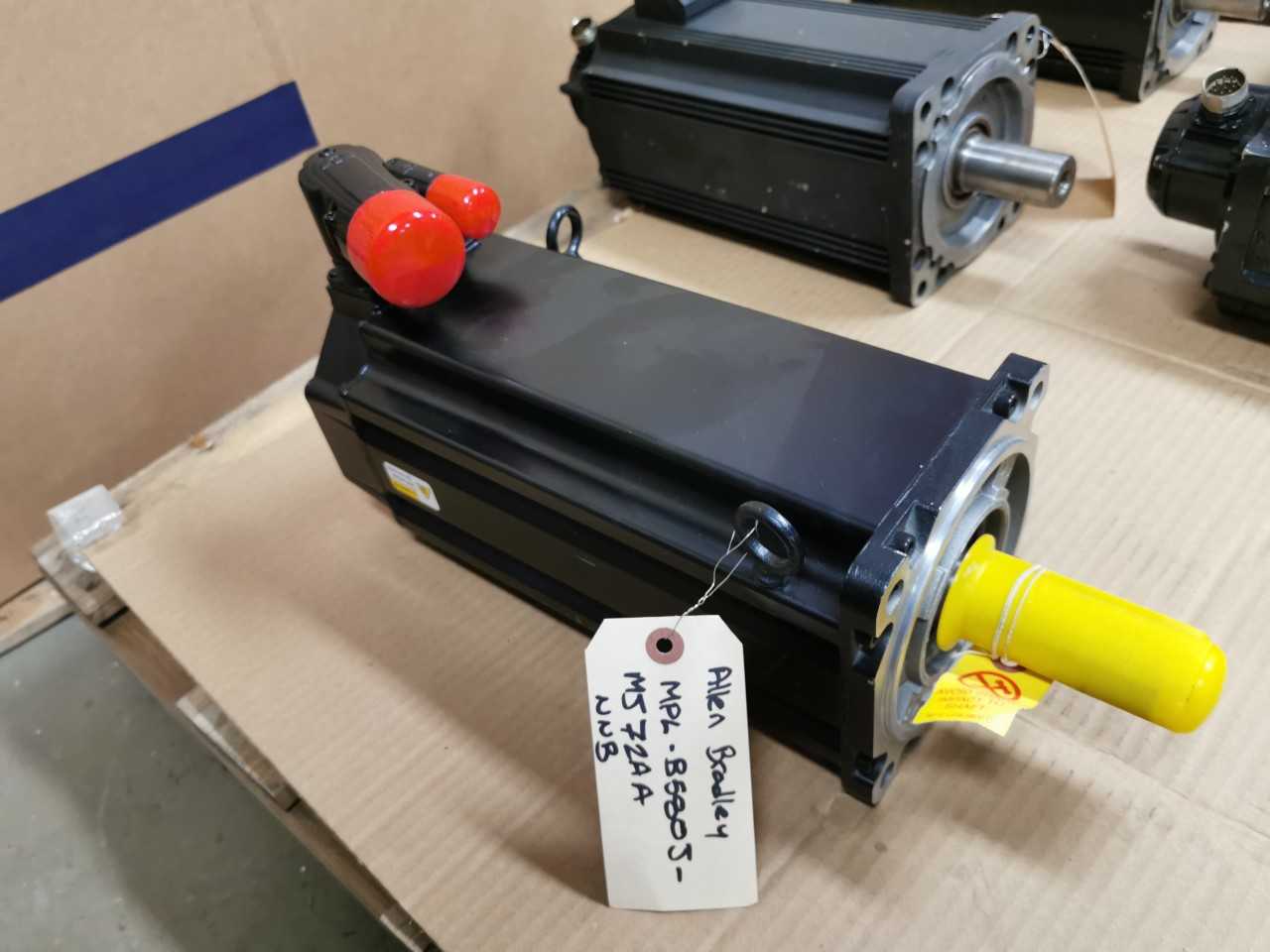 Pallet of New & Refurbished Servo Motors - SERVO