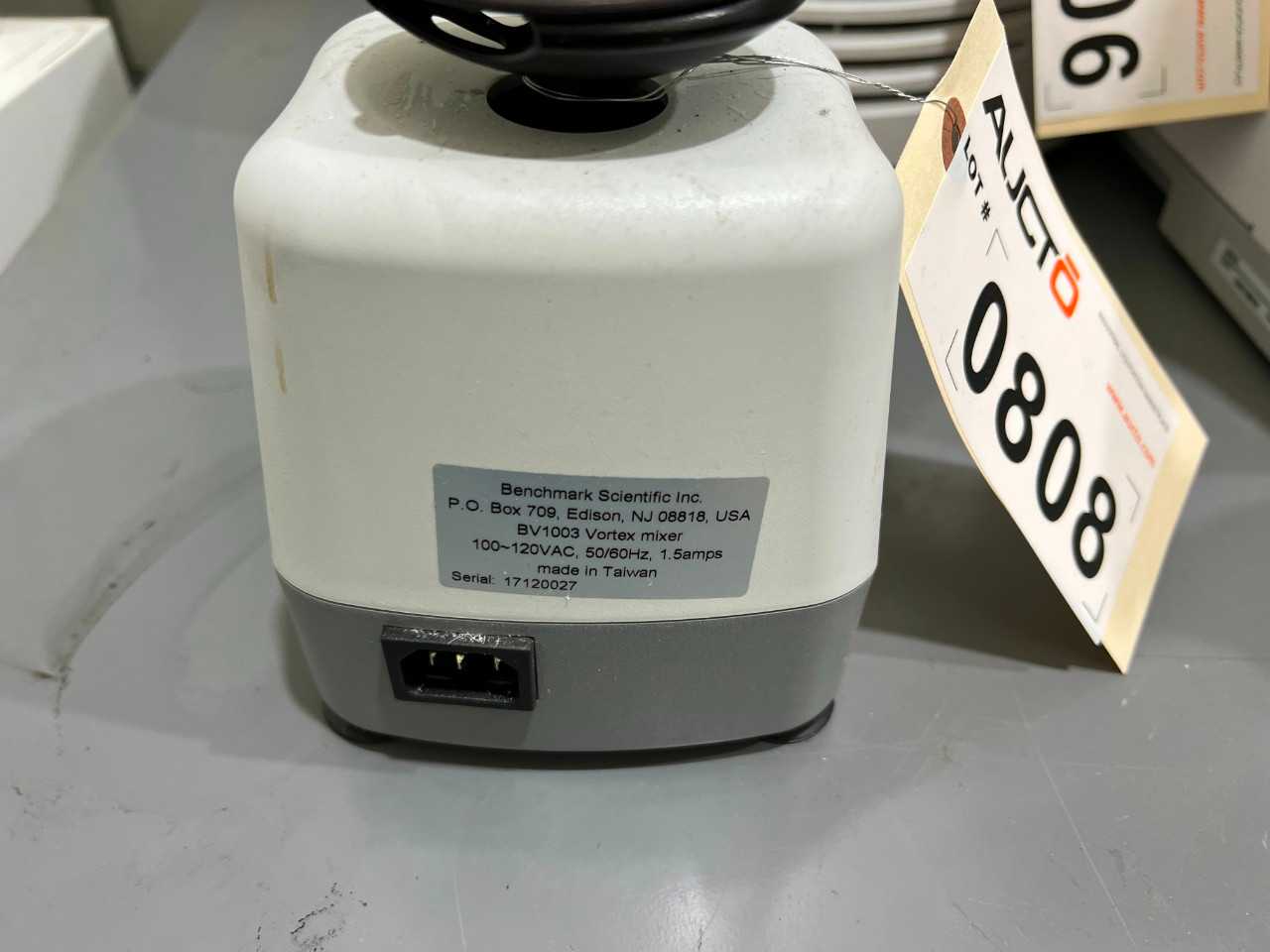 BENCHMARK SCIENTIFIC BV1003 BENCHMIXER V2 VORTEX MIXER - LAB & SCIENTIFIC