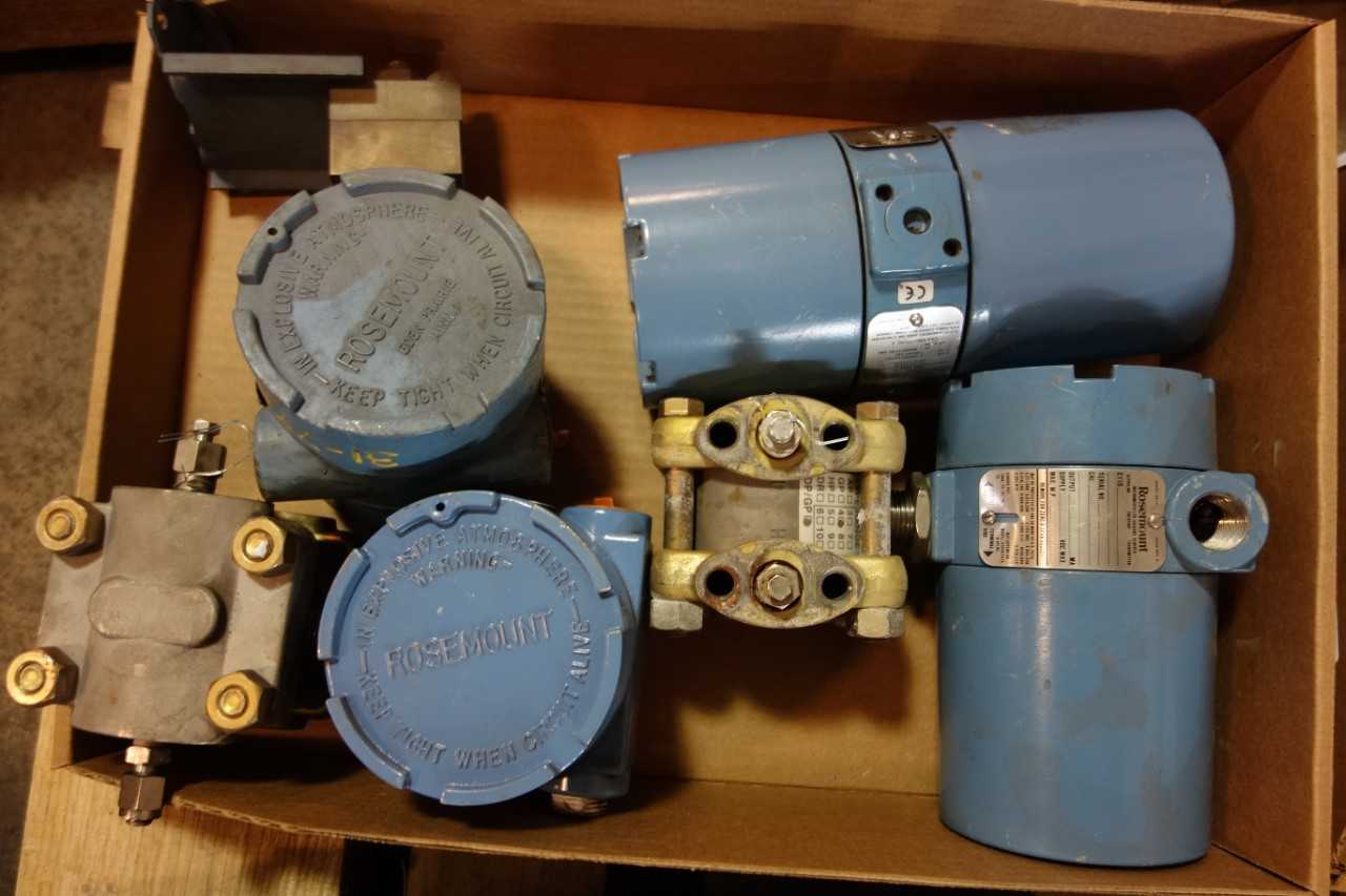 1 LOT OF ASSORTED PRESSURE TRANSMITTERS- ROSEMOUNT - INSTRUMENTATION