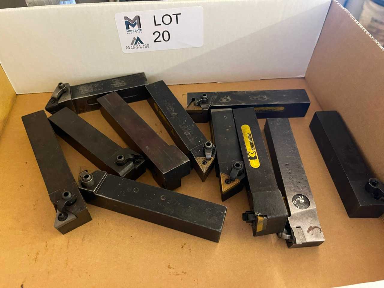 Indexable Turning Toolholders - CNC LATHES