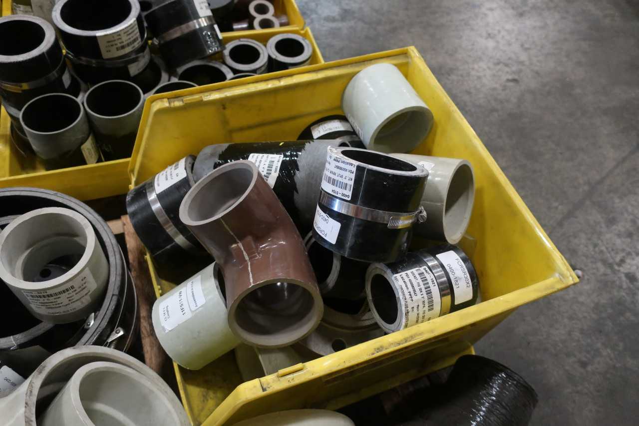 4 PALLETS OF ASSORTED PLASTIC PIPE FITTINGS - PROCESS EQUIPMENT