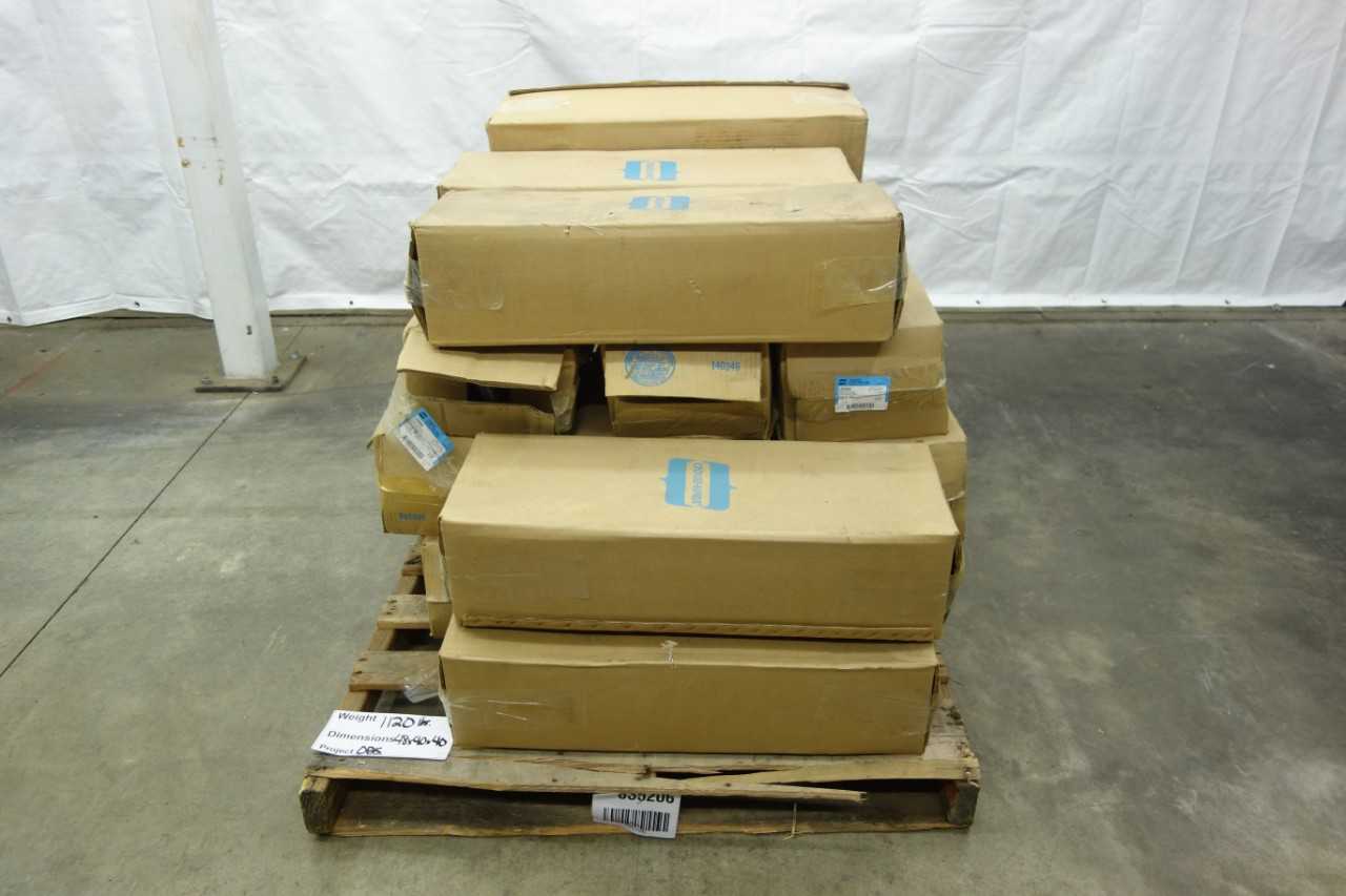 PALLET OF CROUSE HINDS LBD9900 CONDUIT OUTLET BODIES AND BOX - CONDUIT FITTING
