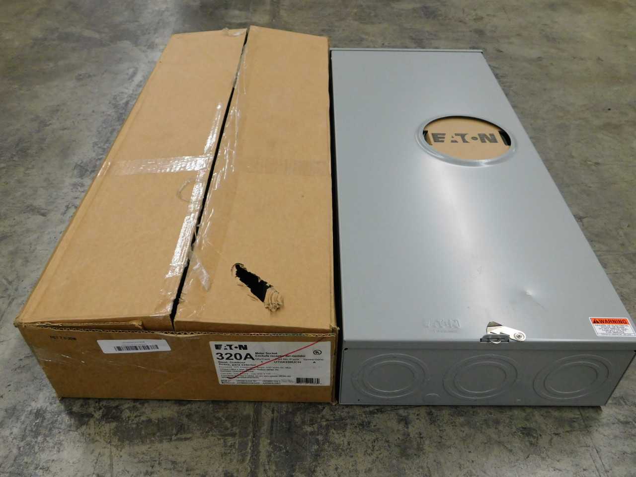 Quantity of 1 New Surplus Eaton UTH4339UCH Meter Socket Ringless 320A 600V 1 - CIRCUIT BREAKERS Quantity of 1 New Surplus Eaton UTH4339UCH Meter Socket Ringless 320A 600V 1 - CIRCUIT BREAKERS