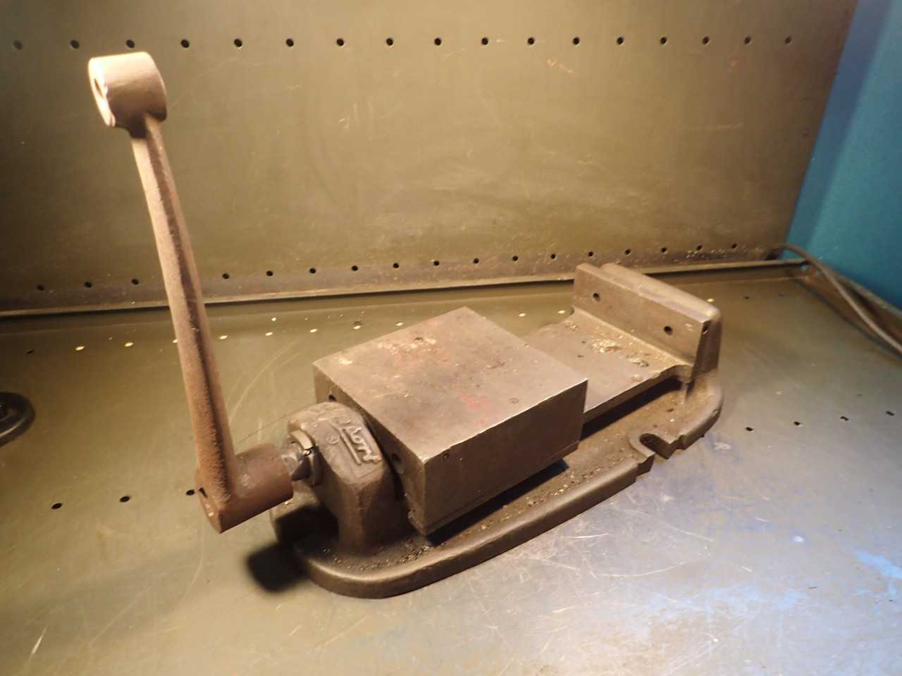 Bridgeport Branded 6" Mill Milling Machine Vise: Jaws Open 5-3/4", USA - MILLING MACHINE PARTS