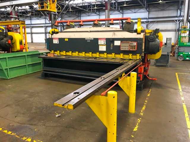 12' x 3/8" Cincinnati Mechanical Shear with Magnetic Conveyor - METAL SHEARS