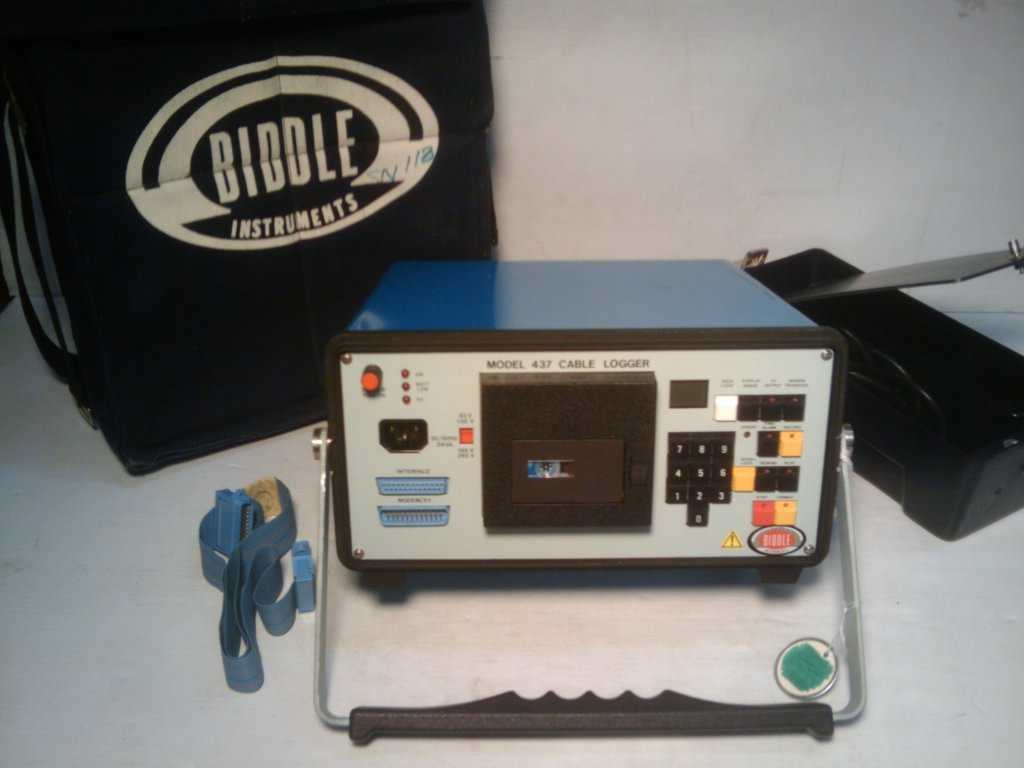Biddle Instruments 437 Cable Logger With Faceplate Cover and Fabric Case . - MISCELLANEOUS