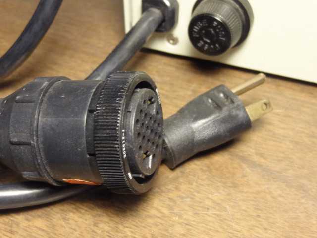 Ion Laser Technology (ILT) 4550ACM-01 Laser Head With 5400B-115-01 Power Supply - MISCELLANEOUS