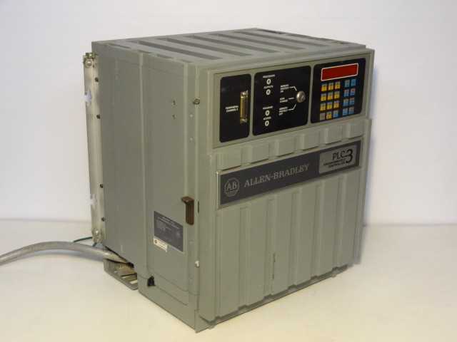 Allen Bradley 1775-A1 PLC-3 Main Chassis Programmable Controller W/ (5) Modules - MISCELLANEOUS