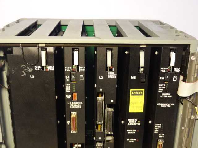 Allen Bradley 1775-A1 PLC-3 Main Chassis Programmable Controller W/ (5) Modules - MISCELLANEOUS