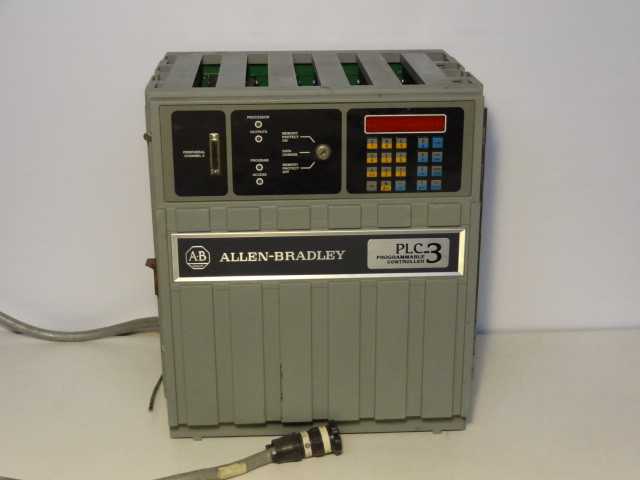 Allen Bradley 1775-A1 PLC-3 Main Chassis Programmable Controller W/ (5) Modules - MISCELLANEOUS