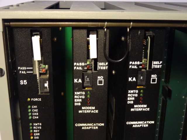 Allen Bradley 1775-A2 PLC-3 Expansion Chassis Programmable Controller W/3 Module - MISCELLANEOUS