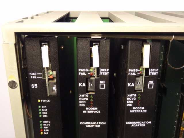 Allen Bradley 1775-A2 PLC-3 Expansion Chassis Programmable Controller W/3 Module - MISCELLANEOUS