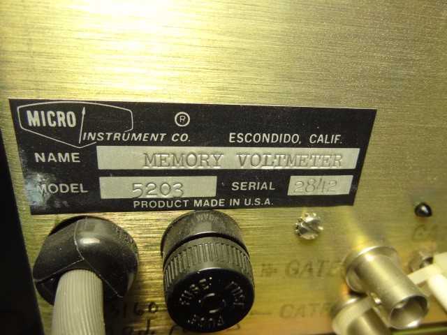 Micro Instrument 5203 Memory Voltmeter - MISCELLANEOUS