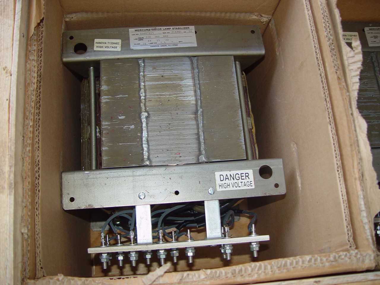 (1) Hanovia 7.5 KW Mercury Vapor Lamp Stabilizer - Ballats Transformer - MISCELLANEOUS
