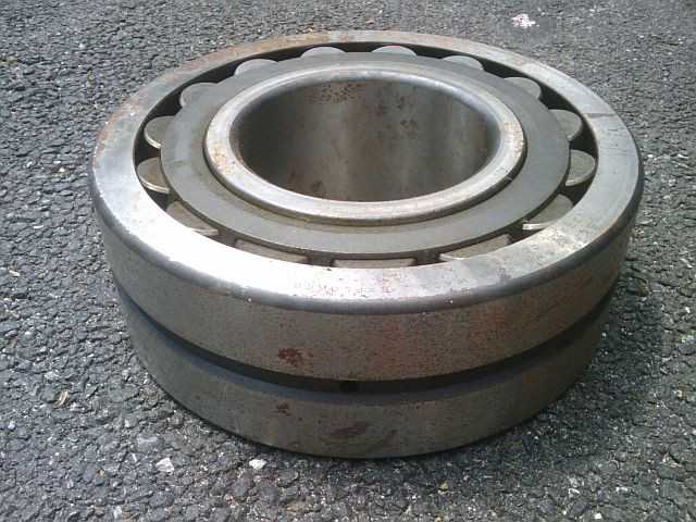 SKF 22330 CC / W33 Explorer Spherical Roller Bearing 150mm x 320mm x 108mm - MISCELLANEOUS