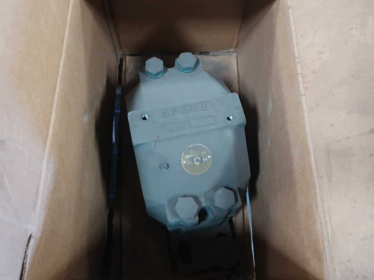 1 PALLET OF ASSORTED BEARINGS - BEARINGS