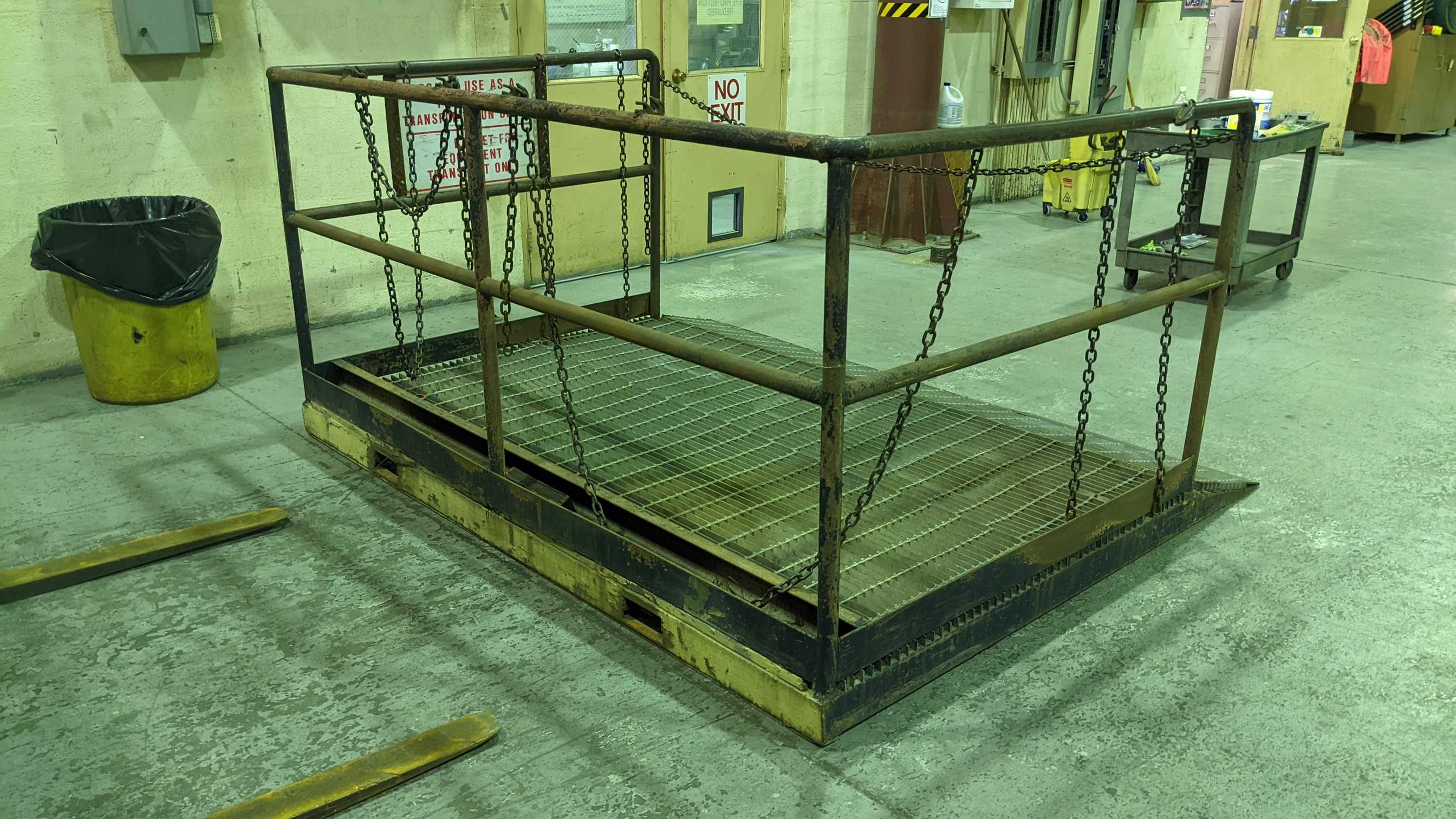 EQUIPMENT FORKLIFT SAFETY CAGE - LIFTING ATTACHMENTS