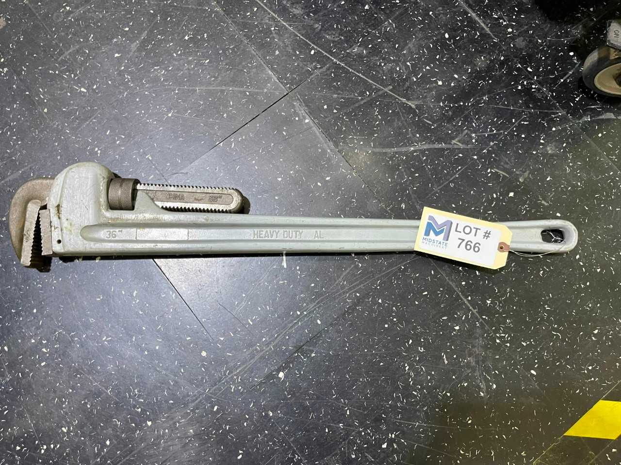 36" Pipe Wrench - HAND TOOLS
