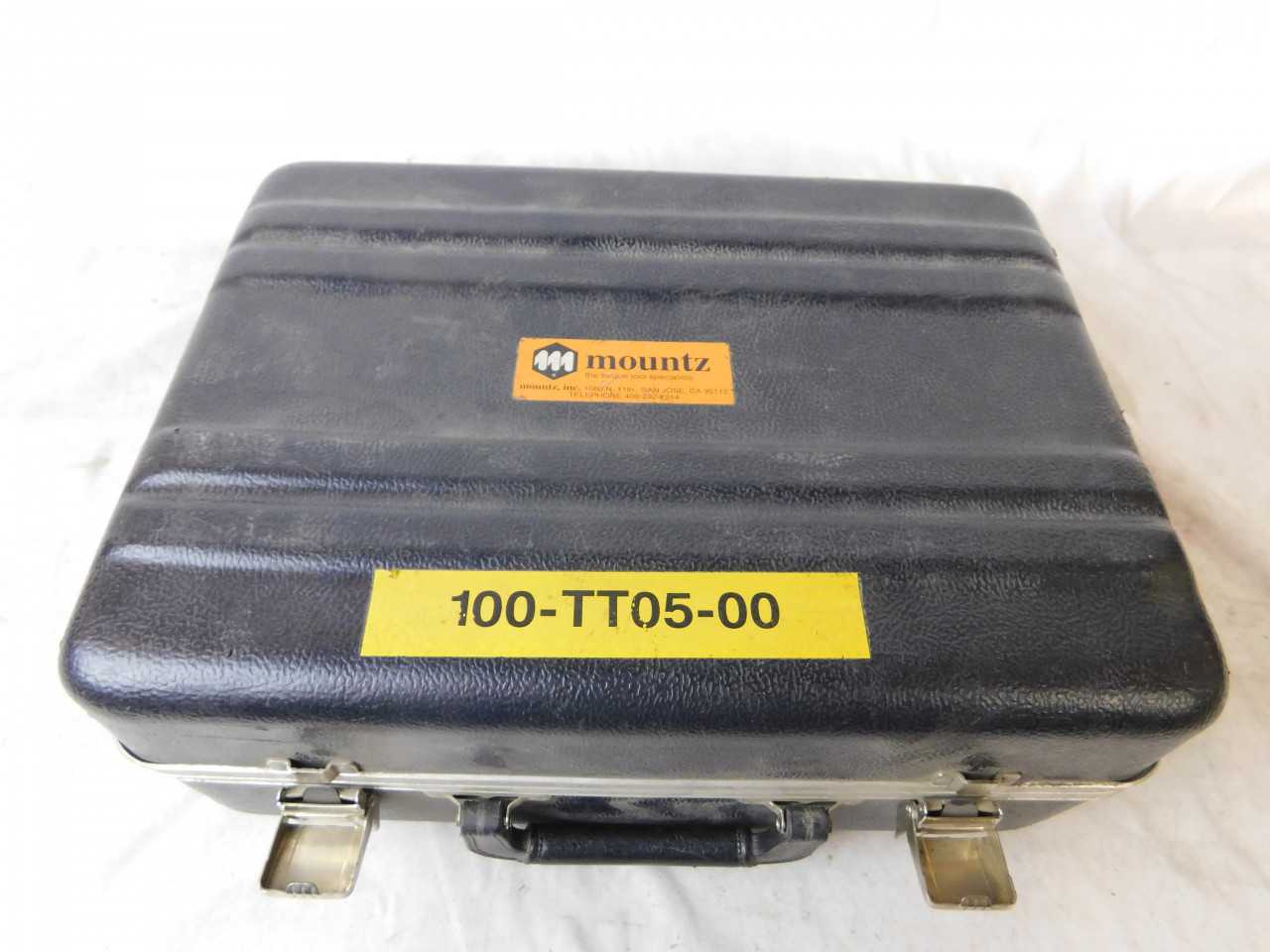 Lot of 1x 100-TT05-00 Torque Analyzer - ANALYZER