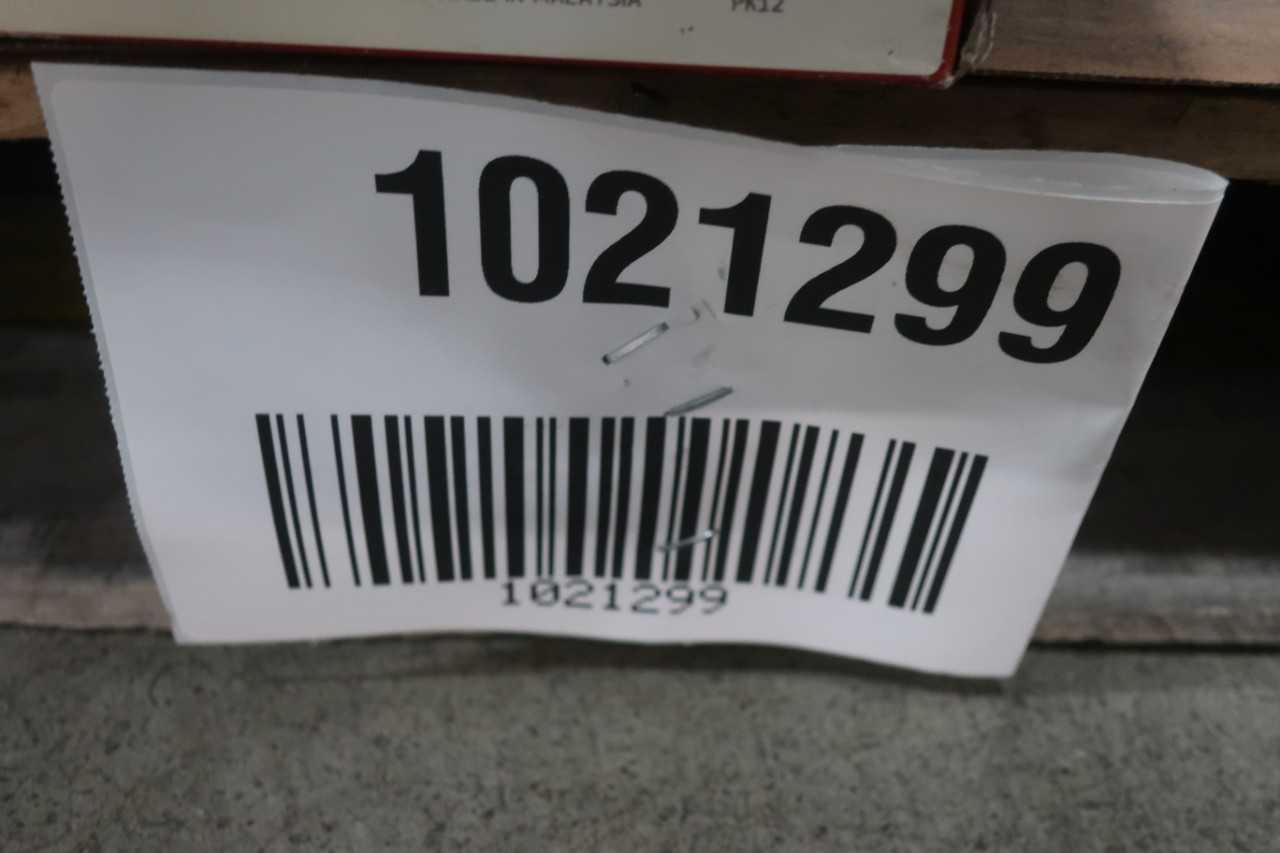 PALLET OF ASSORTED SKF ROLLER BEARINGS - BEARINGS