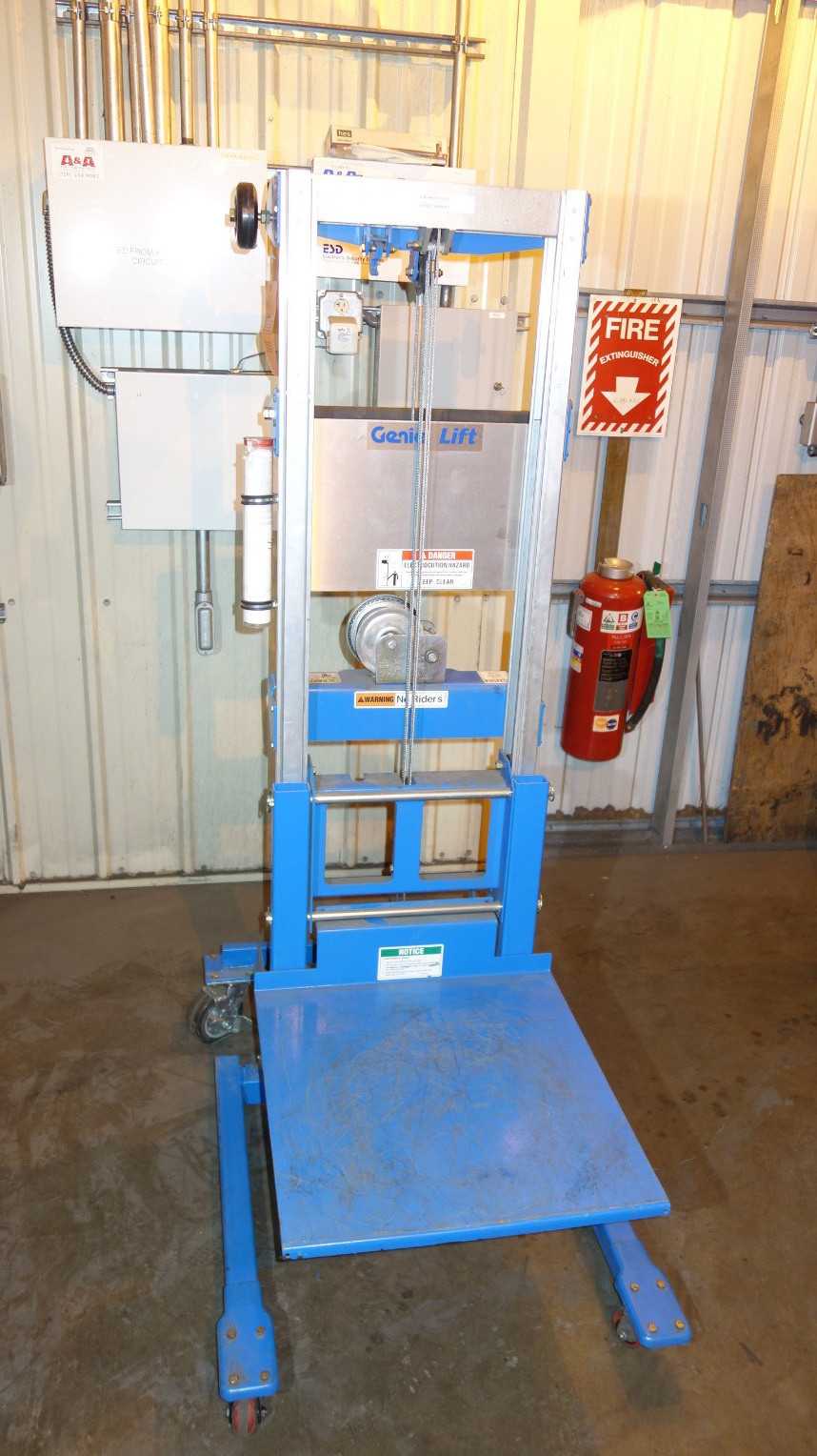 GENIE GL-8 400LB MATERIAL MANUAL LIFT - LIFT CART