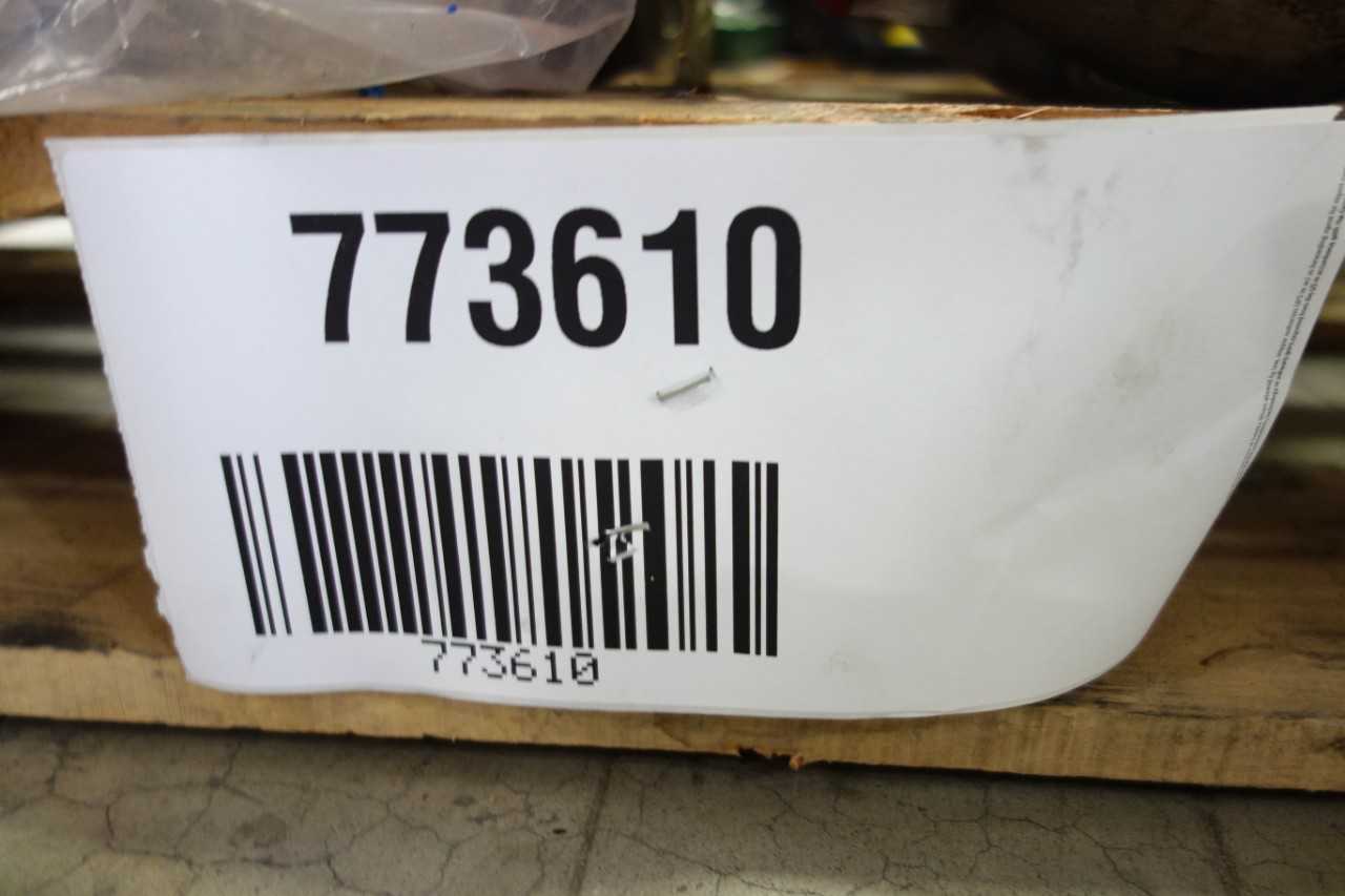 LOT OF ASSORTED VALVES - VALVES