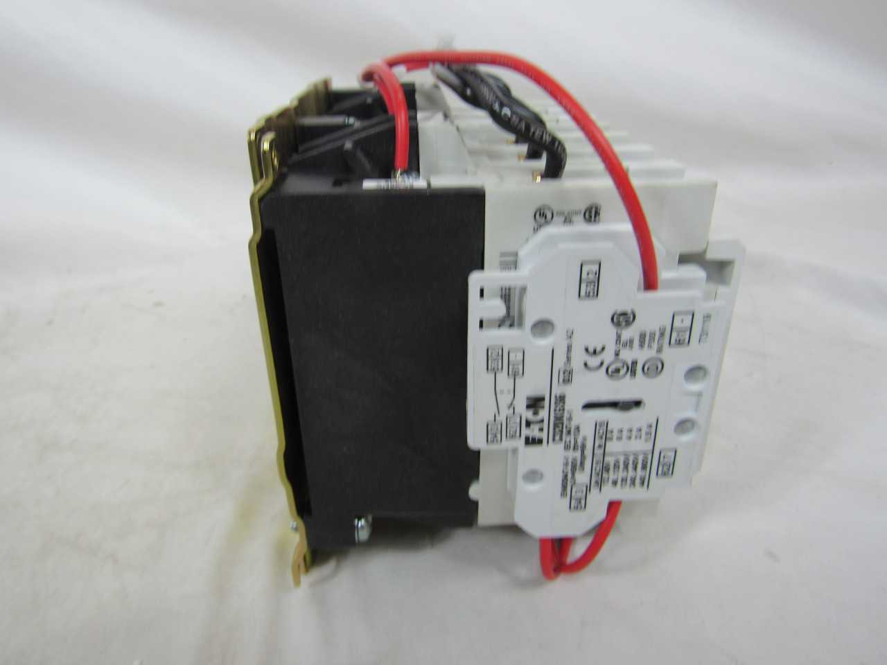 Quantity of 2 New Surplus Eaton CN55DN3BB Reversing Contactor Open 3P 27A 220/240V - CONTACTORS