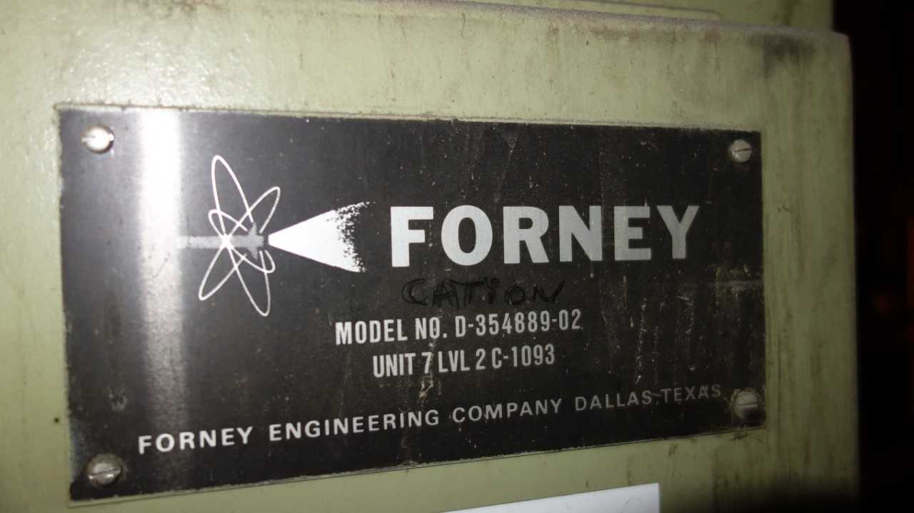 FORNEY D-354889 BURNER MANAGEMENT CONTROL PANEL W/ 8X PM DR-6101E DUAL RANGE AMPLIFIER - ELECTRICAL COMPONENTS