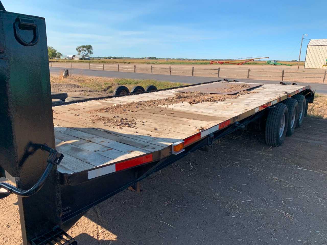 Gooseneck Trailer - TRAILERS